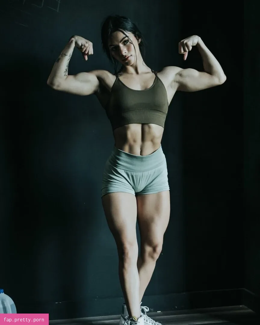 Sara Duran - Photo #02