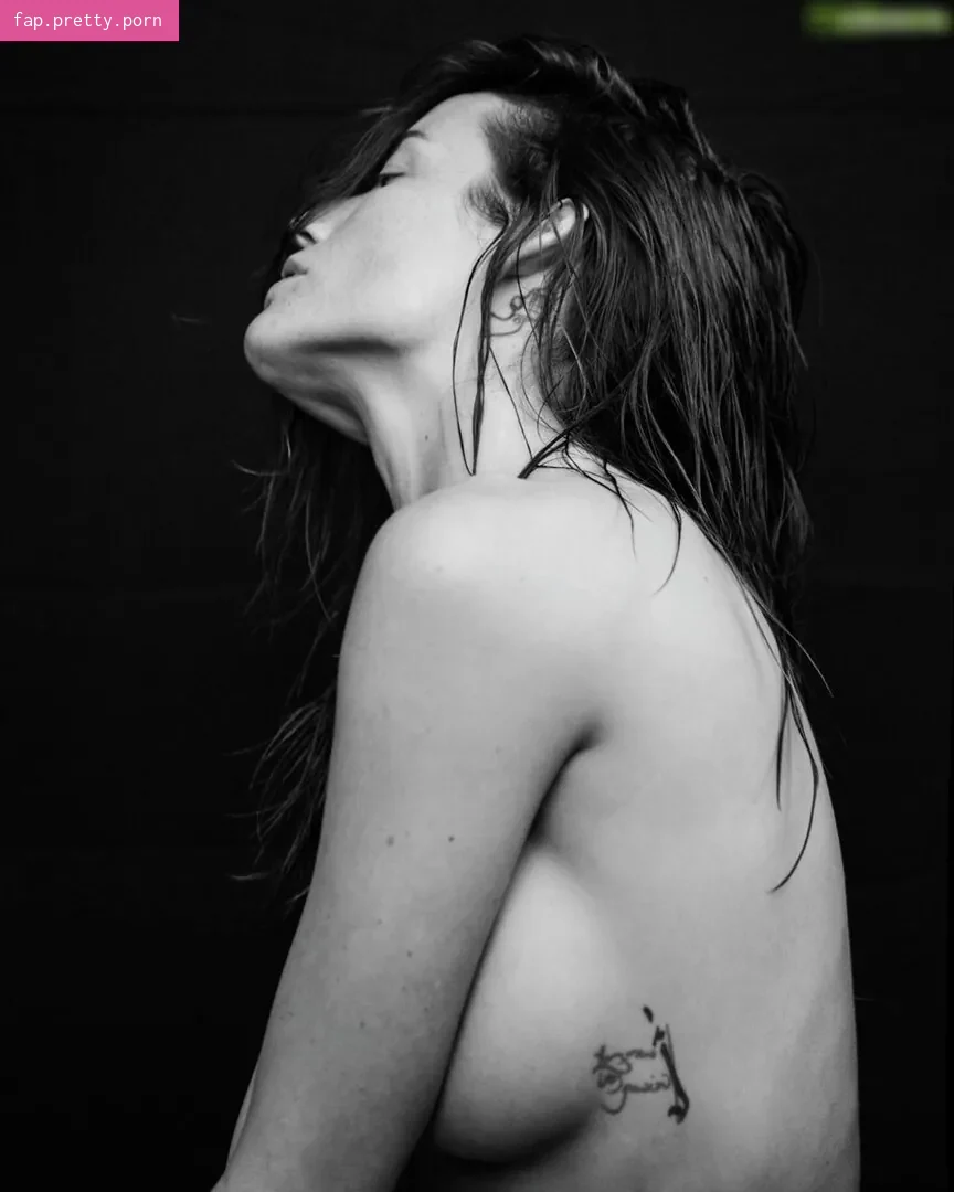 Sarah Dumont - Photo #20