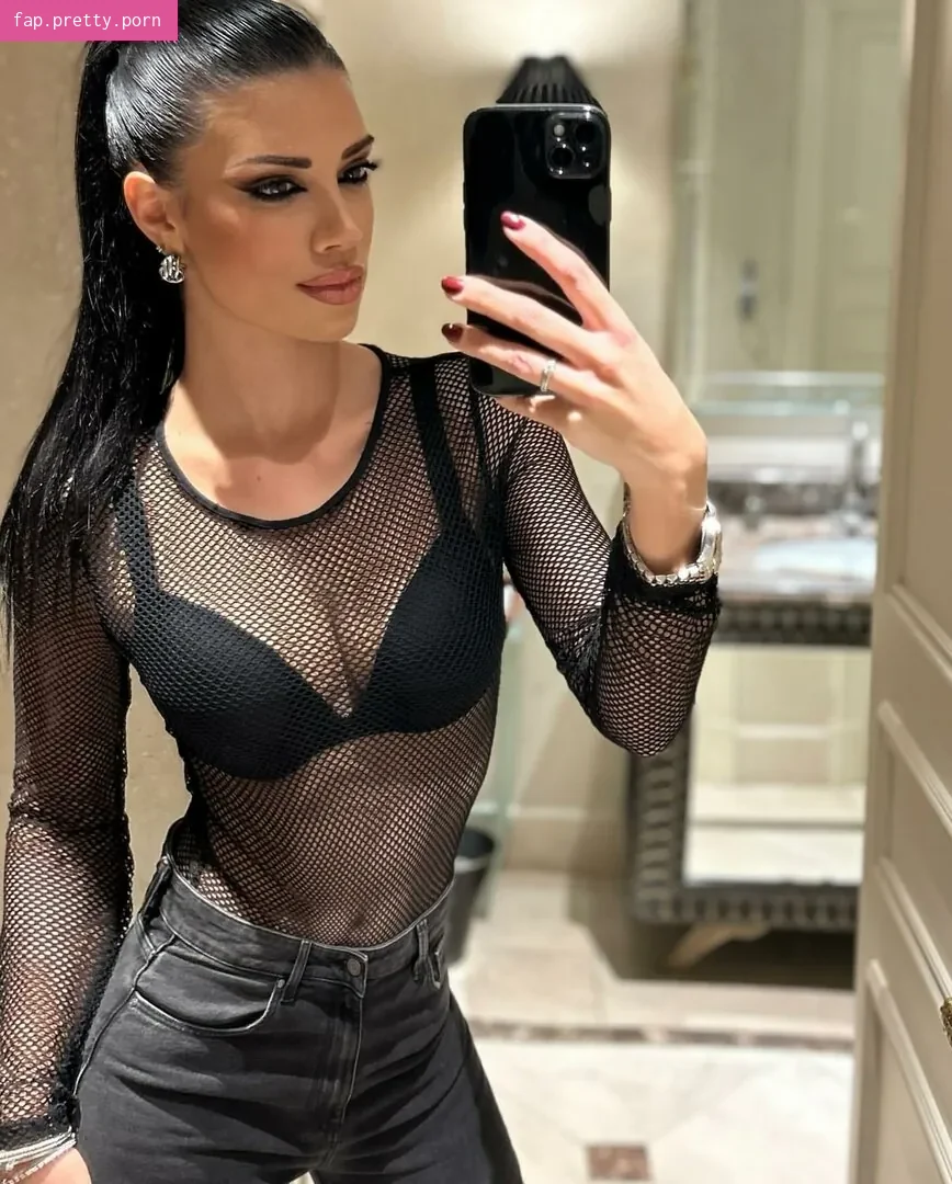 Sharon De Luca - Photo #52