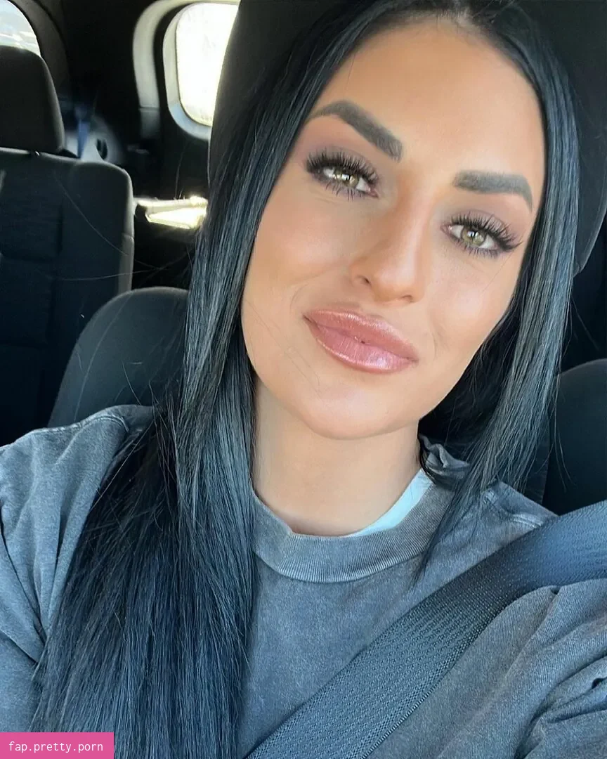 Sonya Deville - Photo #03