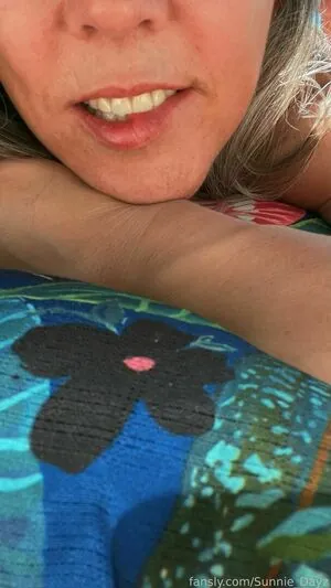 Sunnie_Dayz