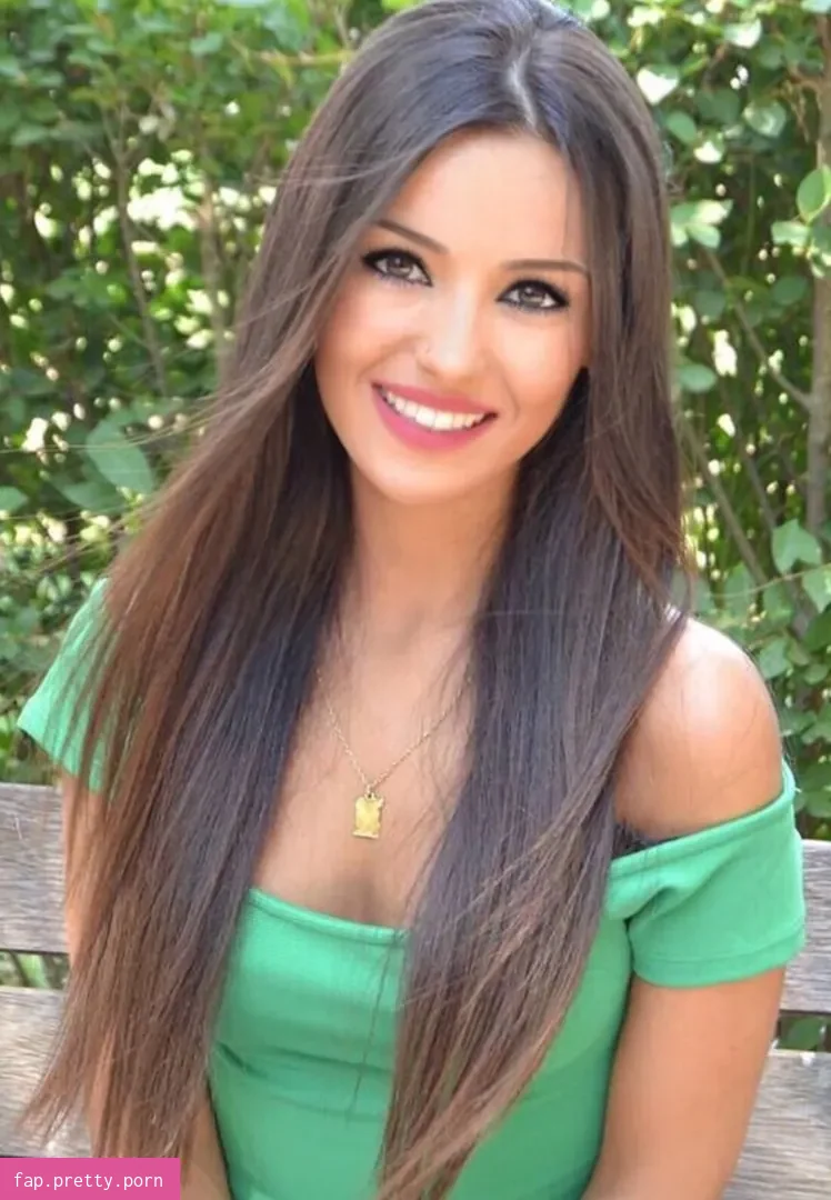 Sandra Escuer - Photo #03