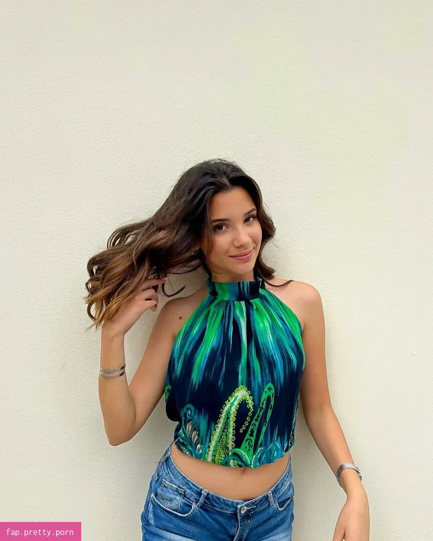 Sara Espósito - Photo #01