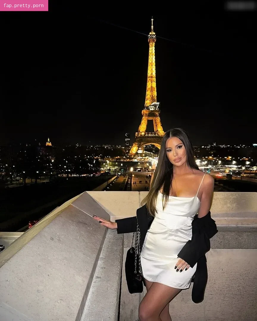 Selinaa - Photo #66
