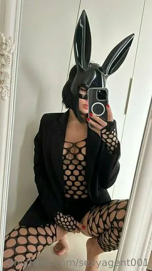 sexyagent001