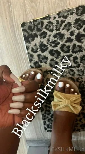 sexyblacksilkp1