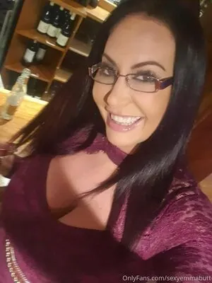 sexyemmabutt