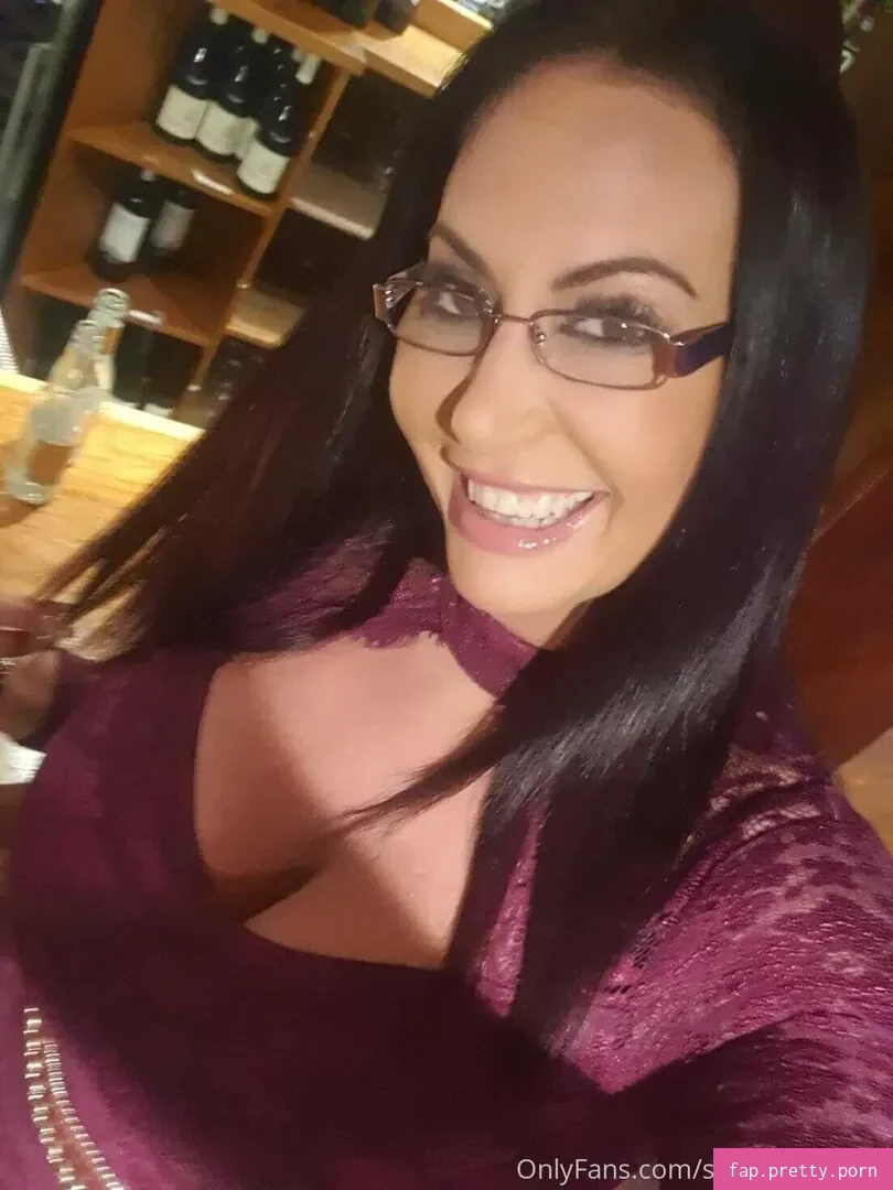 sexyemmabutt - Photo #63