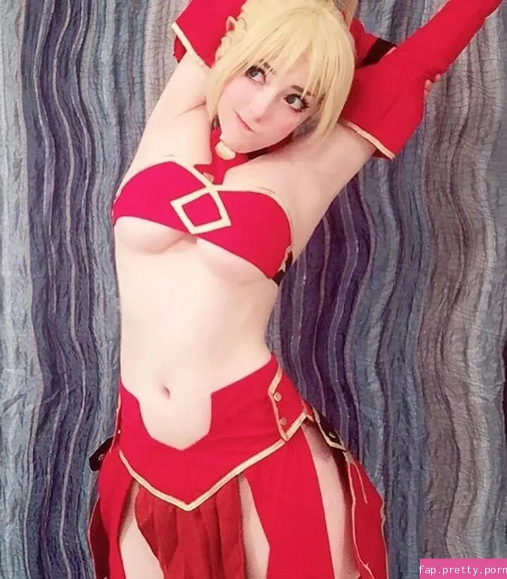 Saffron Flame - Photo #12