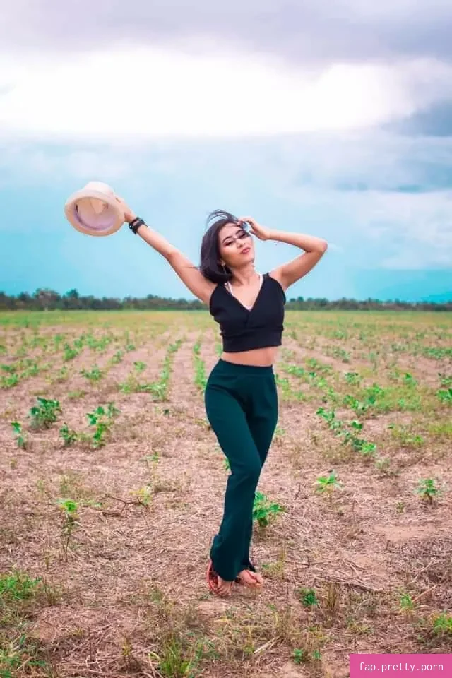 Samira Ferreira - Photo #03