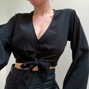 Sara Farrelll
