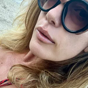 Selena Fit Muscle Mommy