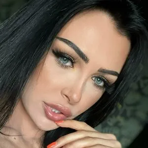 selinafox_free