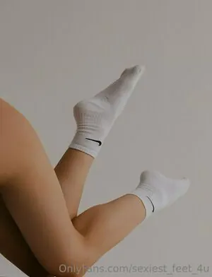 sexiest_feet_4u