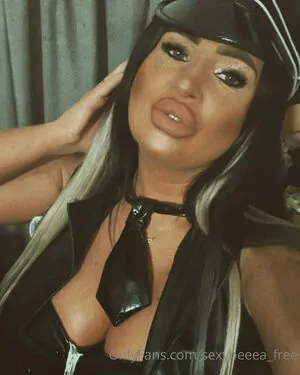 sexybeeea_free