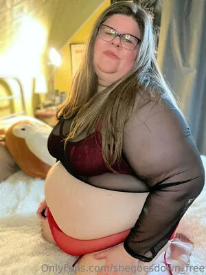 shegoesdown_free