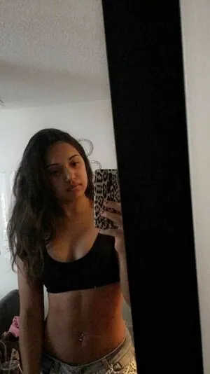 Shari G