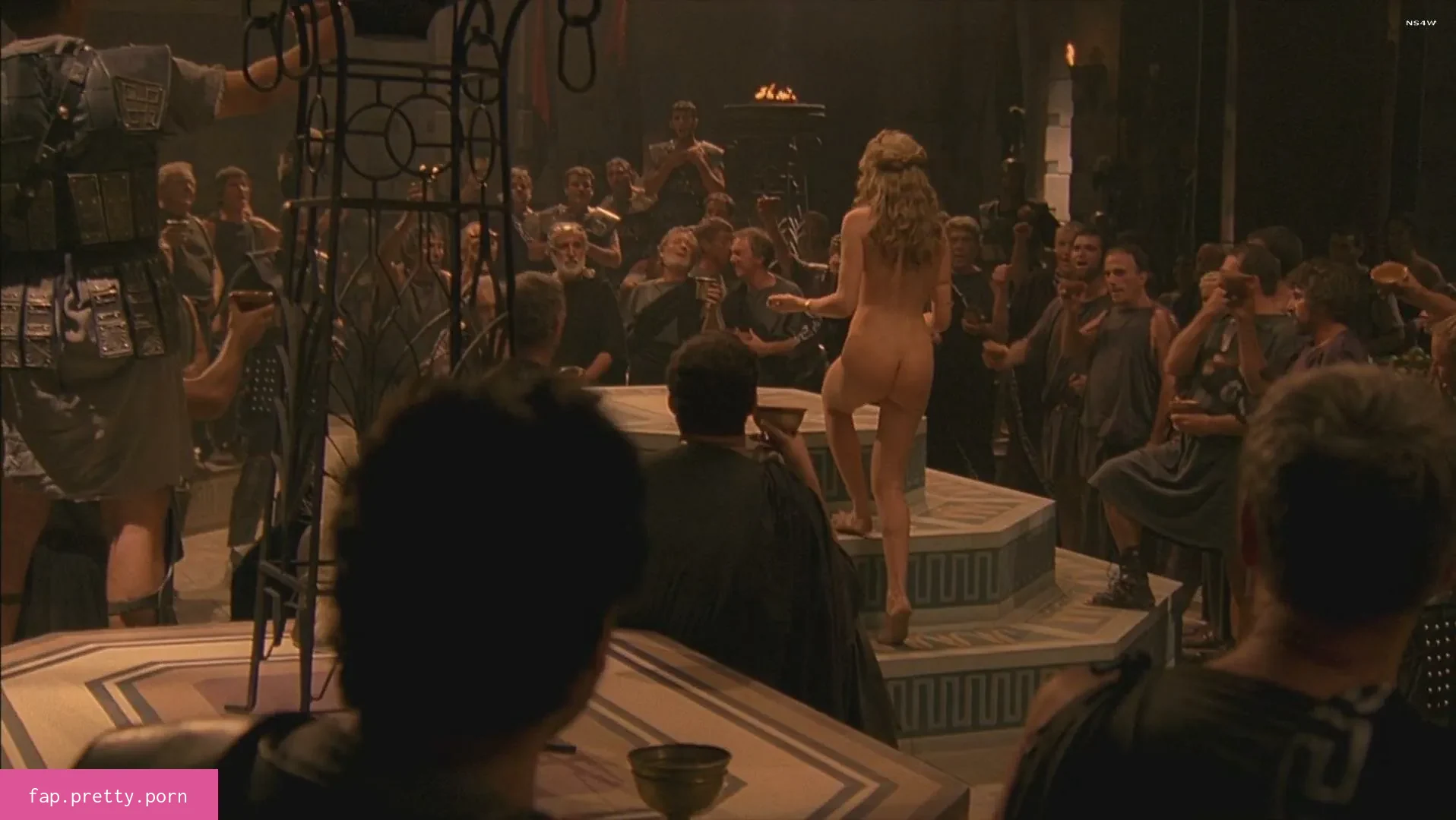 Sienna Guillory - Photo #05