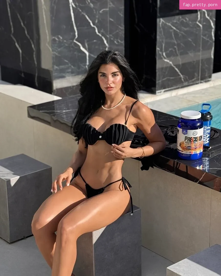 Stephany Gonzalez - Photo #38