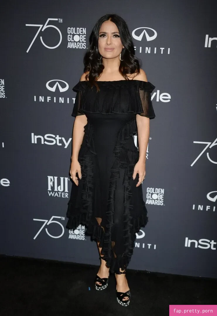 Salma Hayek - Photo #13