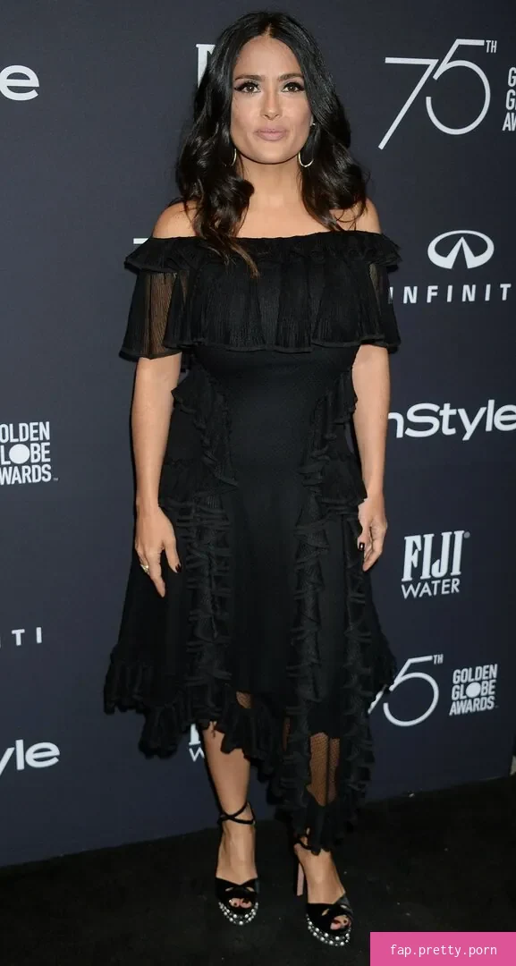 Salma Hayek - Photo #17
