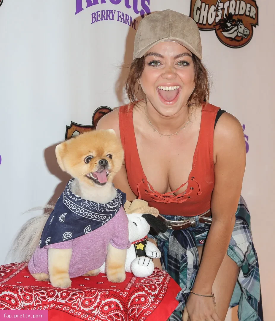 Sarah Hyland - Photo #26