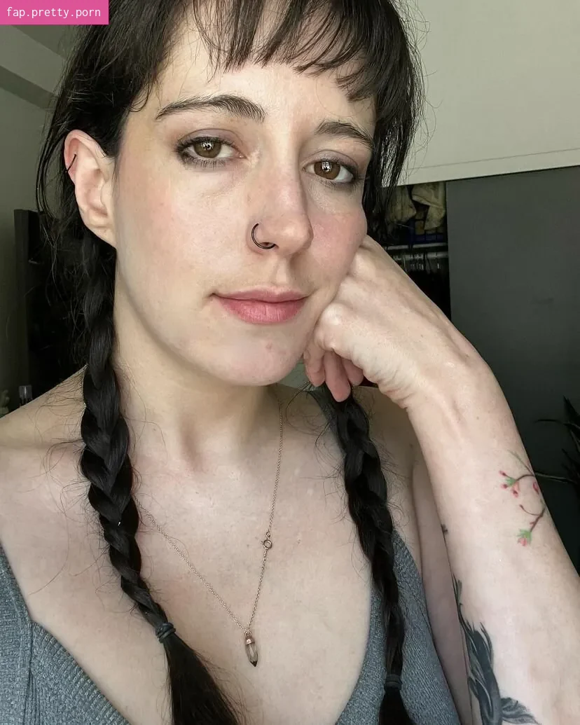 shakicast - Photo #78