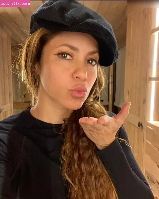 Shakira - Photo #86