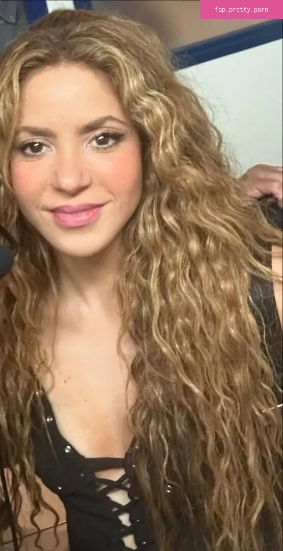 Shakira - Photo #09