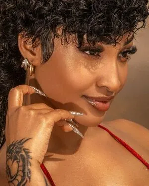 Shenseea