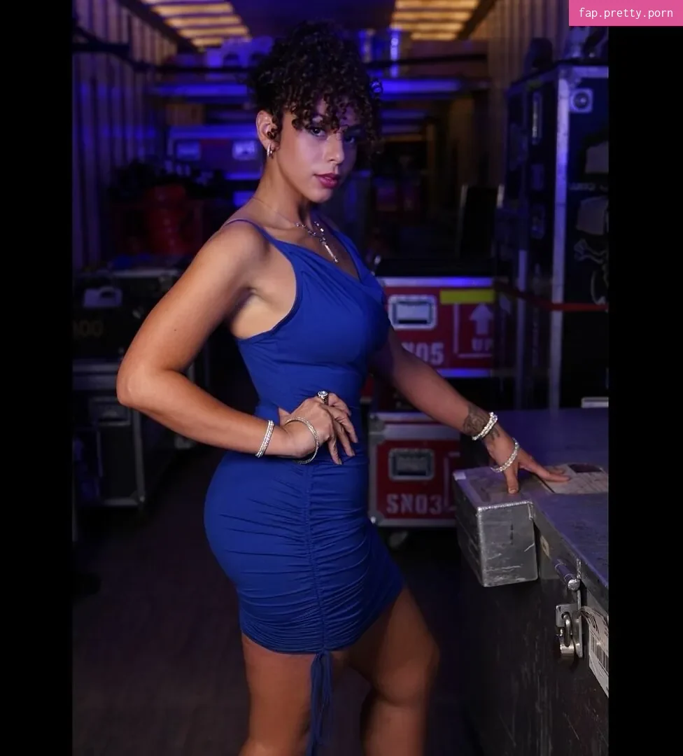 Samantha Irvin - Photo #72