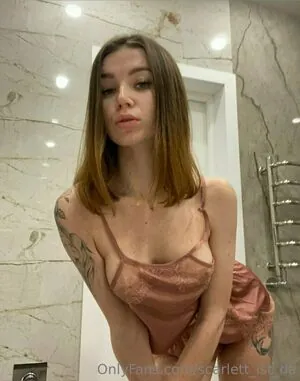 scarlett_ist_da