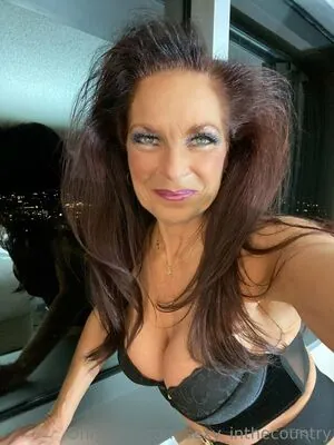 sexy_inthecountry