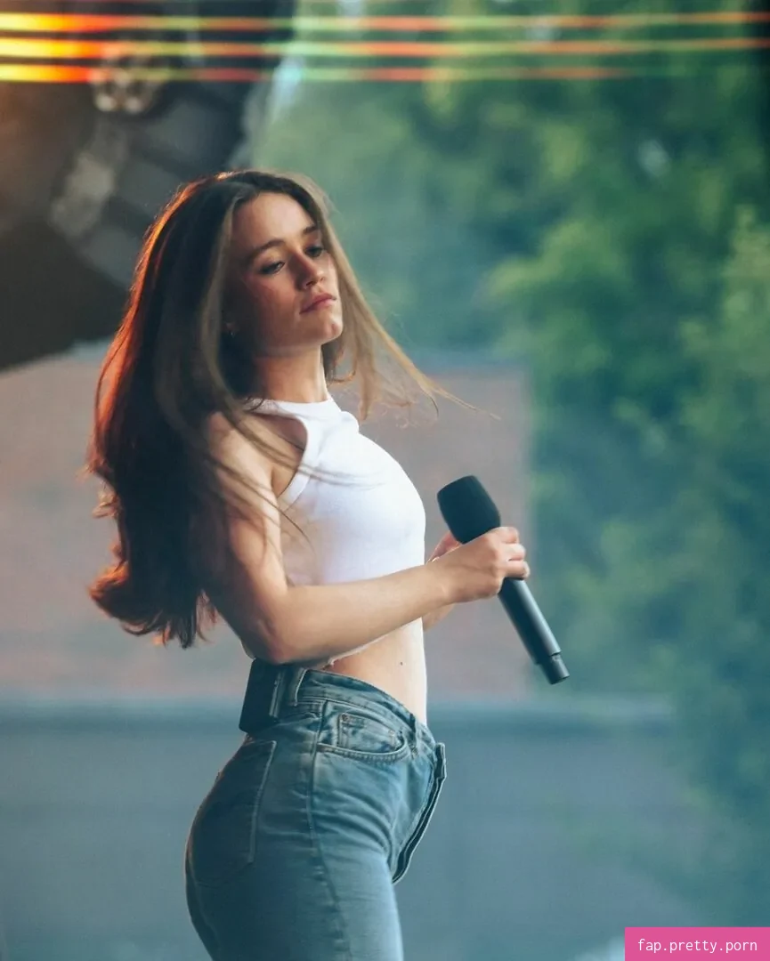Sigrid - Photo #81