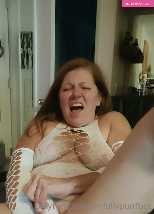 sinfullypurrfuct - Photo #38