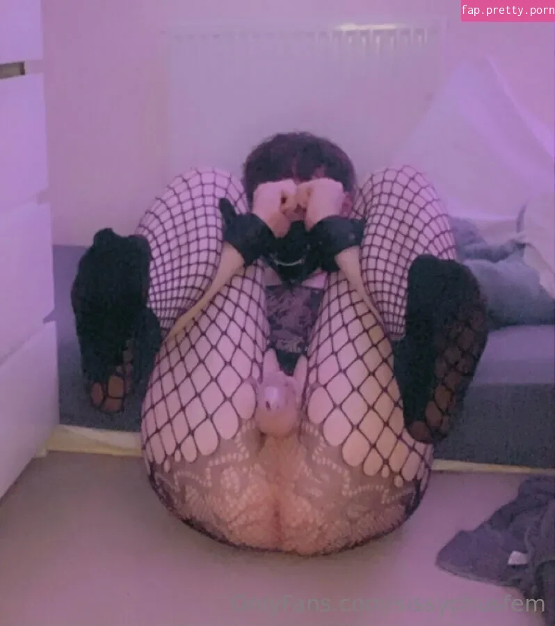 sissyphusfem - Photo #65