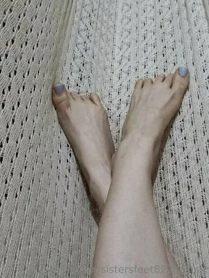 sistersfeet822casual