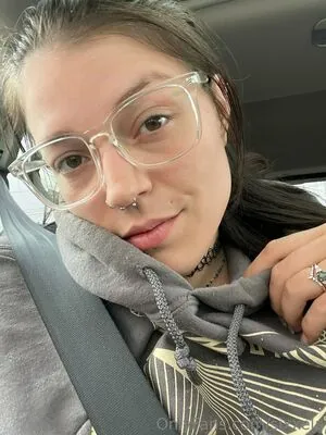 sixxela