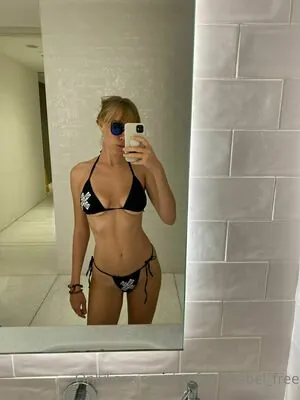 stefani_isabel_free
