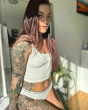 Sara Jade