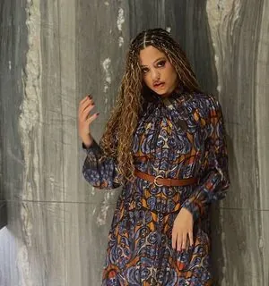 Sarah Jeffery