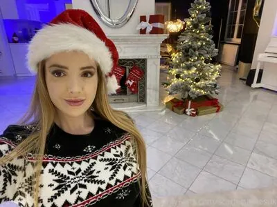 Scarlett Jones
