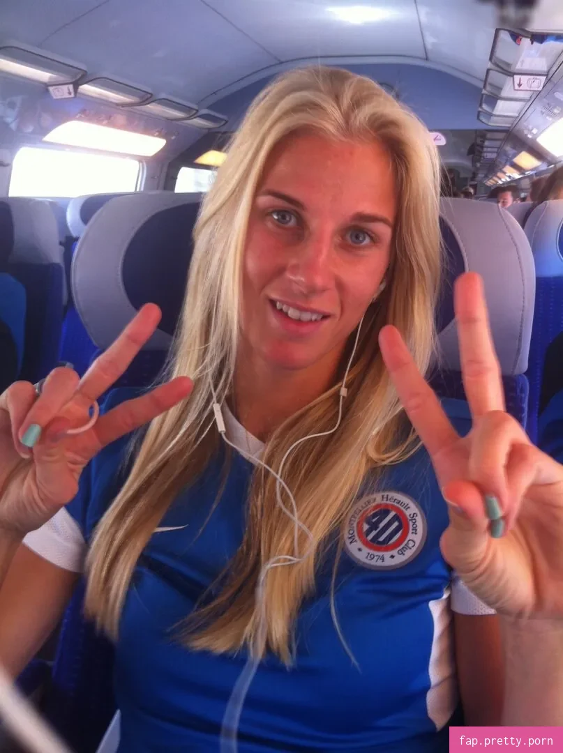 Sofia Jakobsson - Photo #06