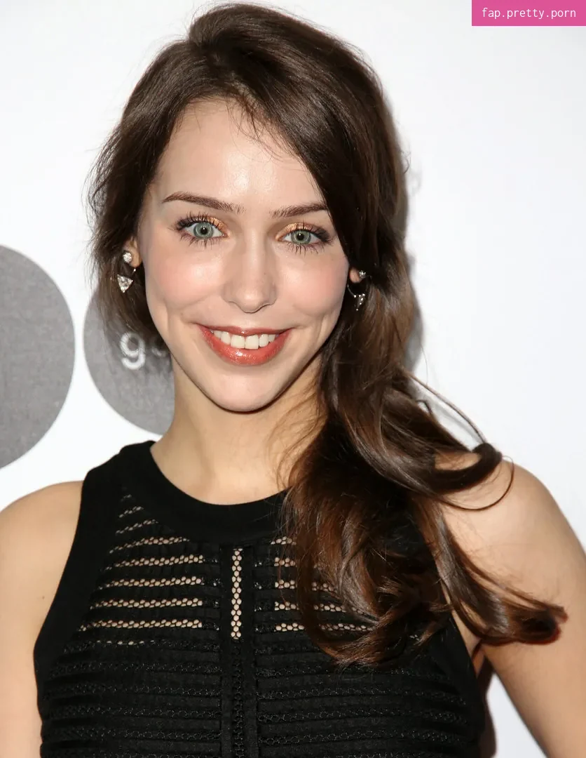 Stefanie Joosten - Photo #24