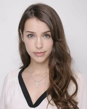 Stefanie Joosten