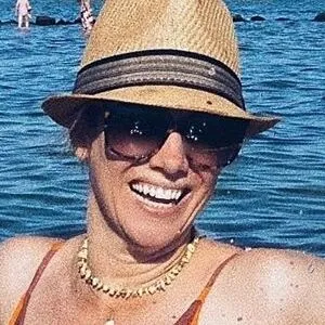 Sandra Kuhn