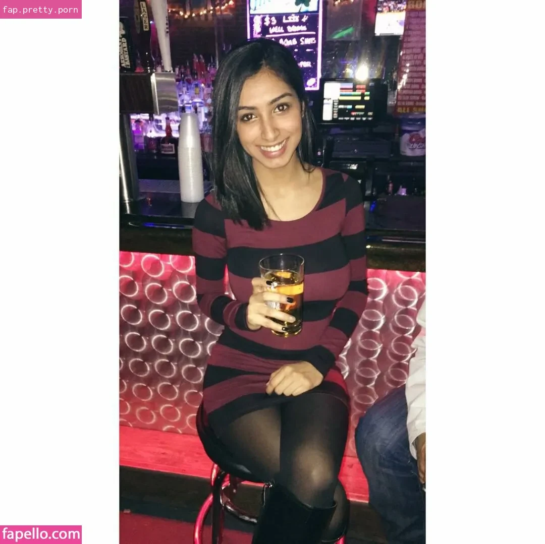 Sasha Kalra - Photo #05
