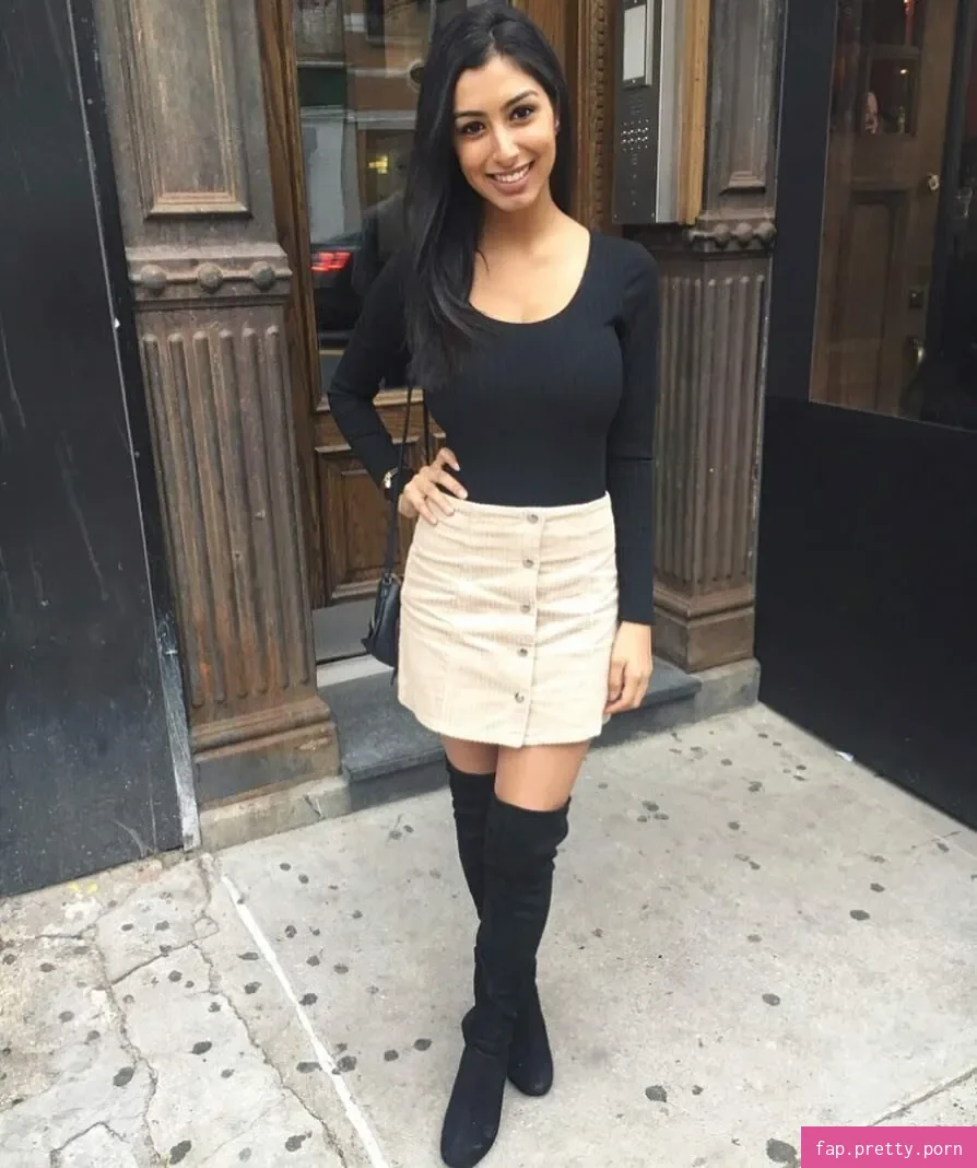 Sasha Kalra - Photo #35