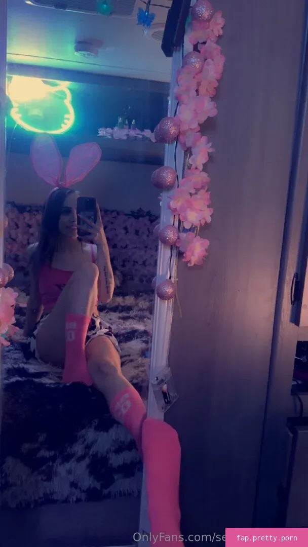 sexy.kittyy1free - Photo #11