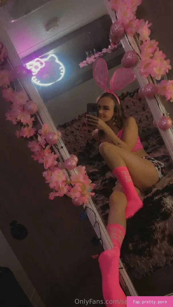 sexy.kittyy1free - Photo #12